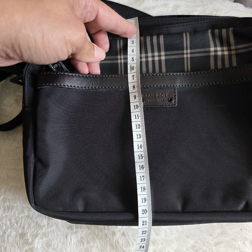 Bean Pole Men's Black Shoulder Bag Used Gread Condition.
